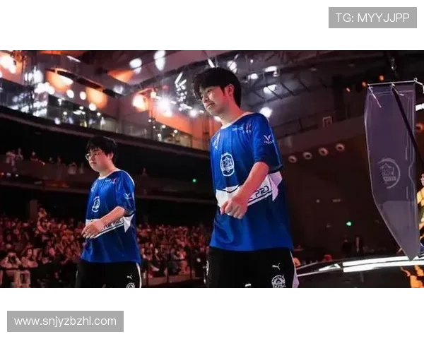 《2025年全球电竞大赛揭幕 战队阵容全新升级精彩对决引爆赛场》 《2025年全球电竞大赛揭幕 战队阵容全新升级精彩对决引爆赛场》