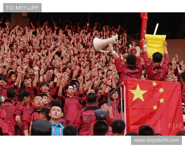 中国足球联赛新赛季开幕 强强对决引爆球迷热情 国内外明星球员加盟增添看点 中国足球联赛新赛季开幕 强强对决引爆球迷热情 国内外明星球员加盟增添看点