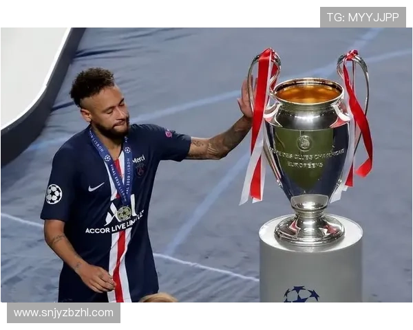 国际足坛震动：梅西携手内马尔亮相大巴黎 新赛季目标直指欧冠冠军