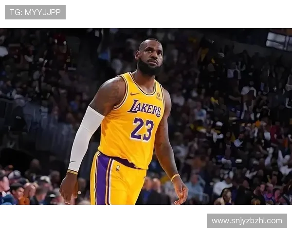 湖人队宣布詹姆斯本赛季将继续担任球队核心 带领球队冲击总冠军