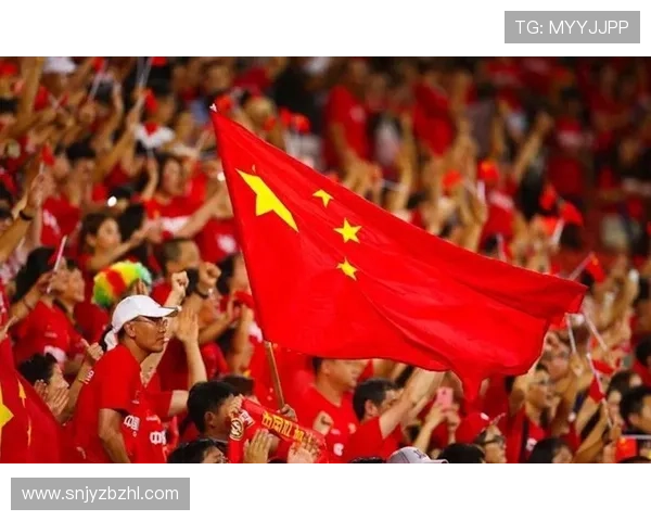 中国足球迎来新篇章，年轻球员崭露头角，未来充满希望