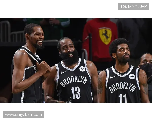 篮网三巨头携手亮相赛季首战 球迷期待火力全开能否逆袭强敌 篮网三巨头携手亮相赛季首战 球迷期待火力全开能否逆袭强敌